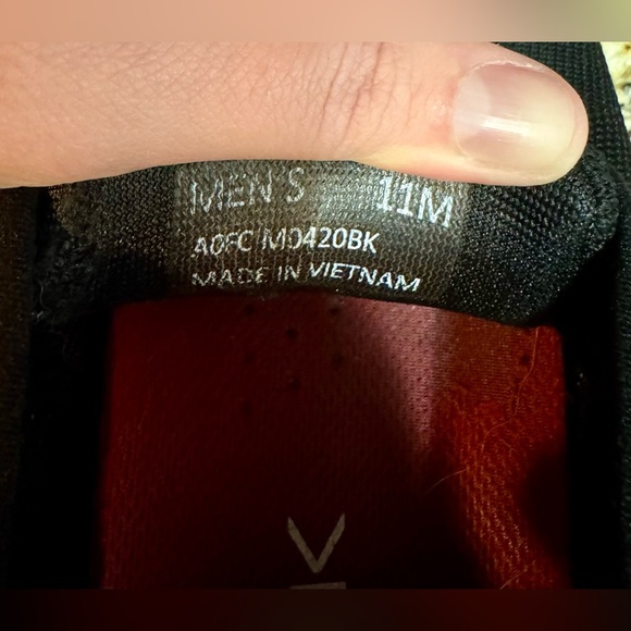 Men’s Kizik shoes - Picture 6 of 6